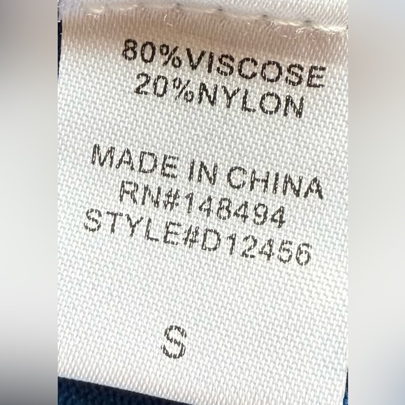 Windsor Sleeveless Ribbed Dress - Picture 5 of 8